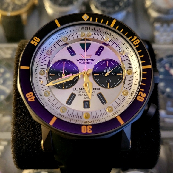 🌟 Vostok Europe Lunokhod 2 Grand Chrono 6S21/620E277 - Picture 2 of 7